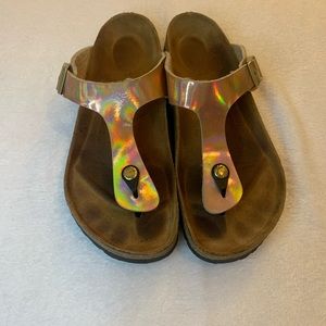 Women’s Birkenstock Gizeh Rose Gold